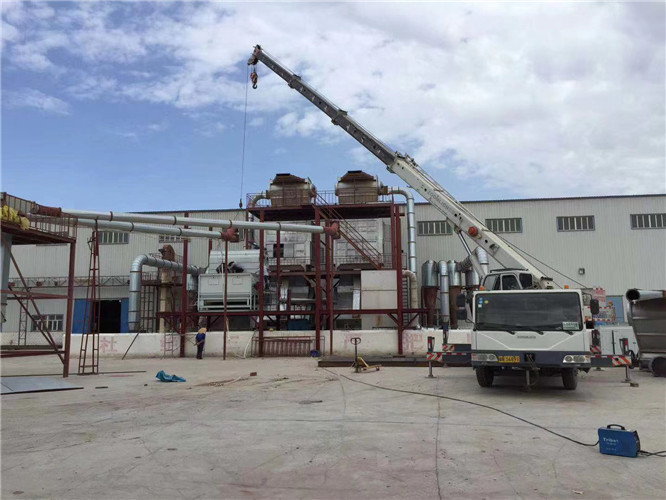 环江县“手脚齐动”—— 吊车的 “协同作业” 技术