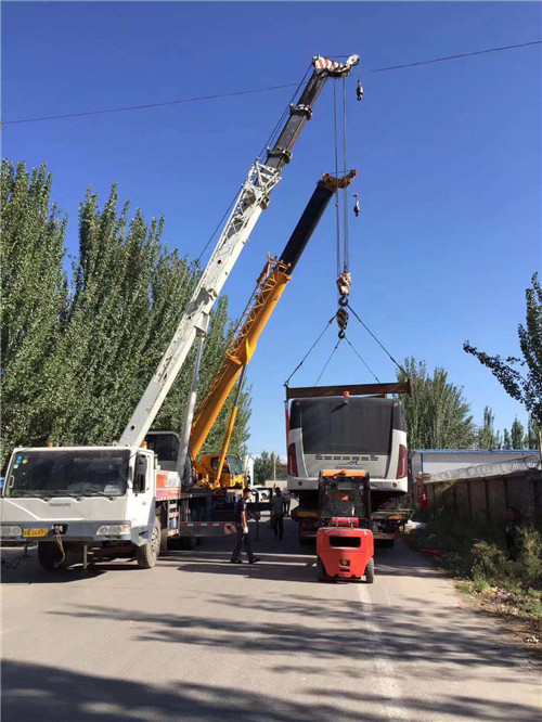 环江县港口集装箱搬运案例